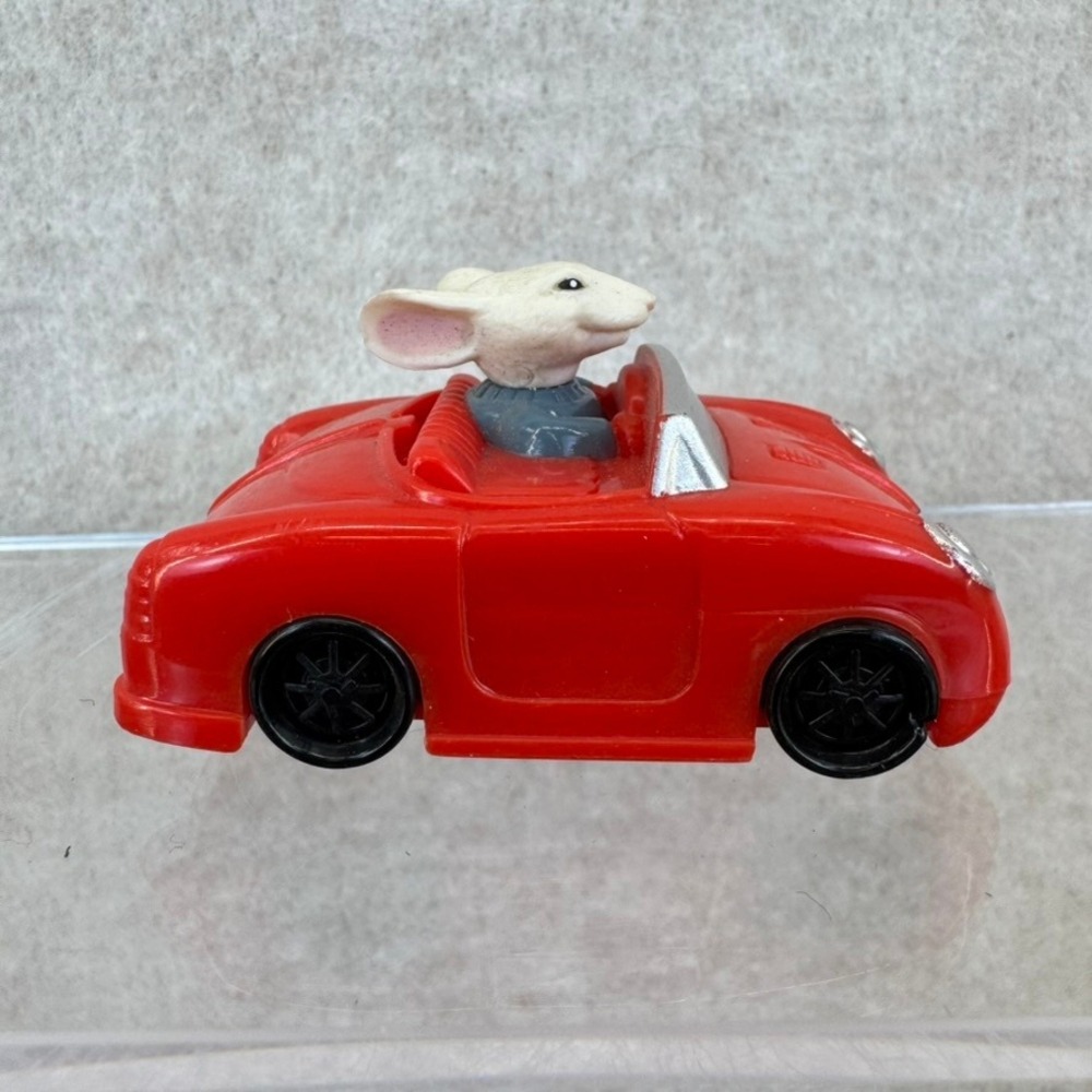 Stuart Little 2 Red Convertible Wind Up Toy 2002 Wendy's Movie Promo Collectible - Picture 3 of 7